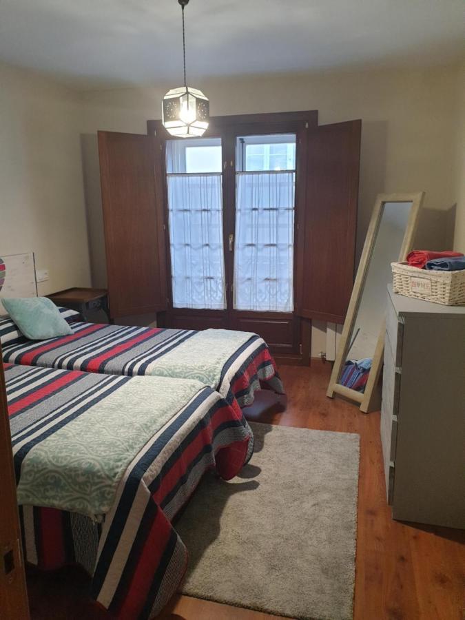 Apartamento Cine Colon Рибадео Экстерьер фото