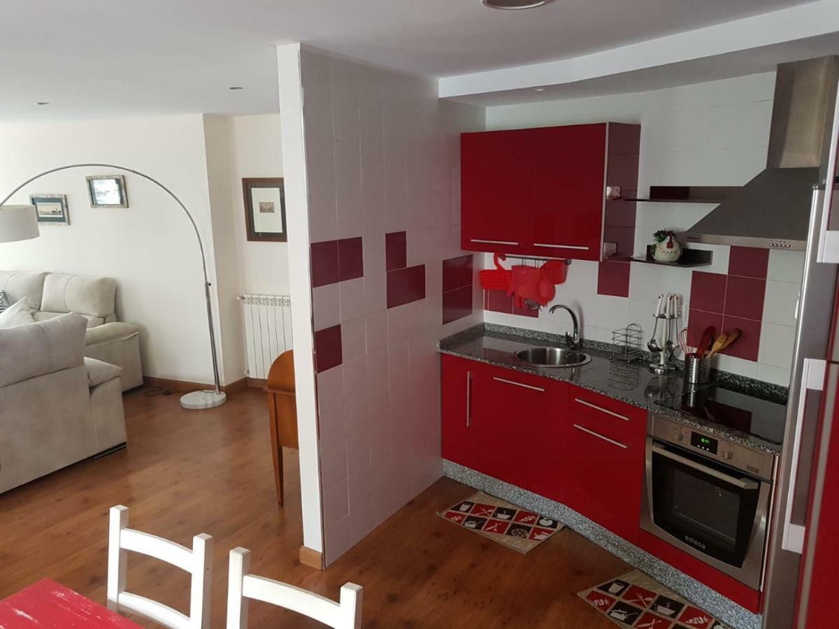 Apartamento Cine Colon Рибадео Экстерьер фото