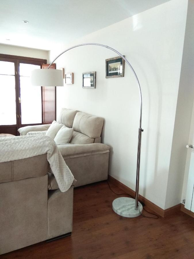 Apartamento Cine Colon Рибадео Экстерьер фото