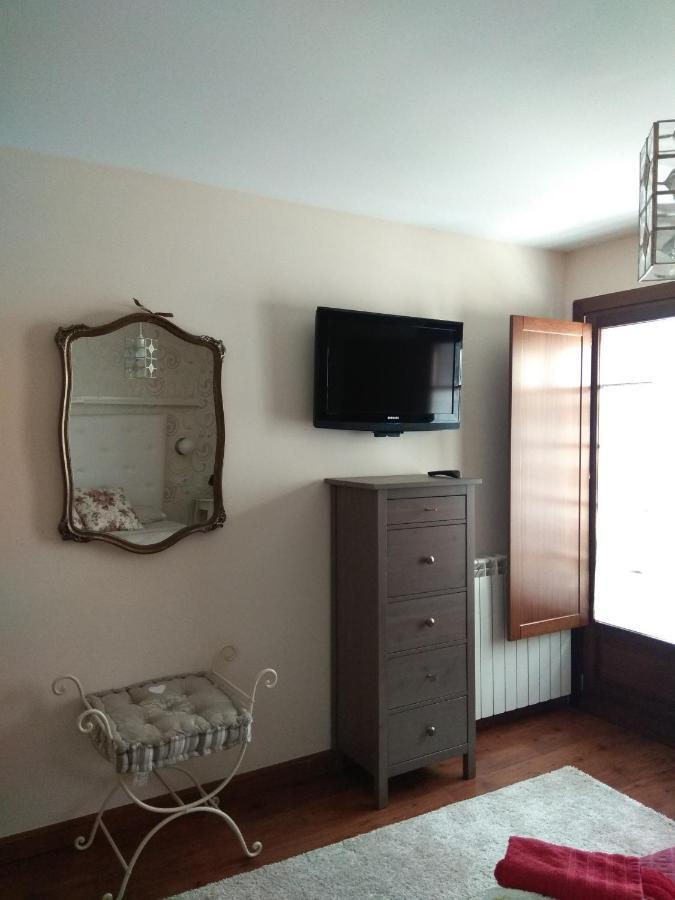 Apartamento Cine Colon Рибадео Экстерьер фото